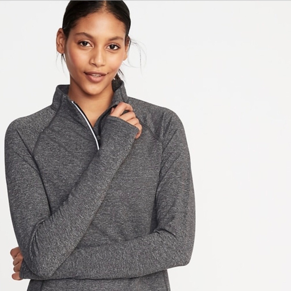 Lightweight fleece pullover